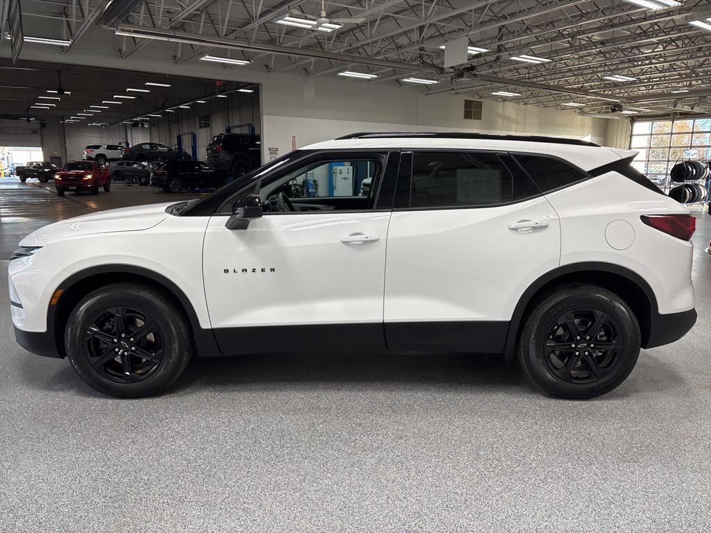 used 2024 Chevrolet Blazer car, priced at $29,991