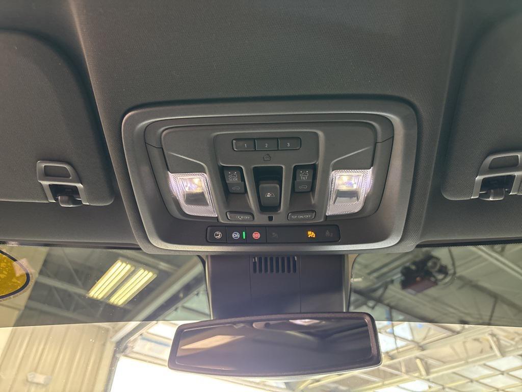used 2022 Chevrolet Silverado 1500 car, priced at $42,399