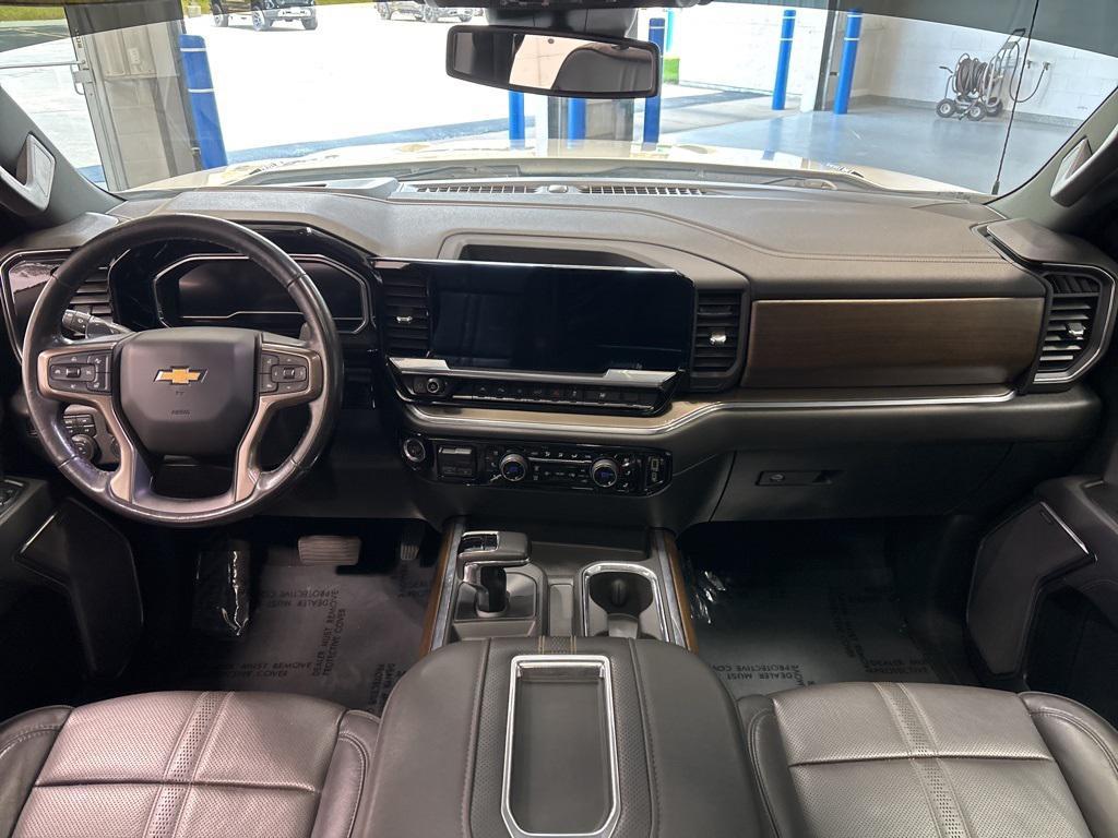 used 2022 Chevrolet Silverado 1500 car, priced at $42,399