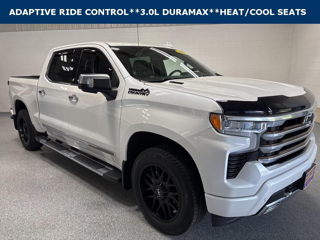 used 2022 Chevrolet Silverado 1500 car, priced at $43,991