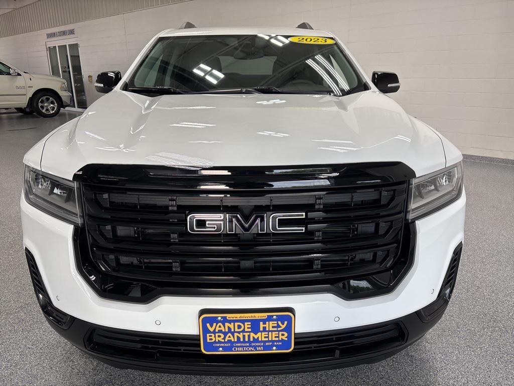 used 2023 GMC Acadia car, priced at $26,999