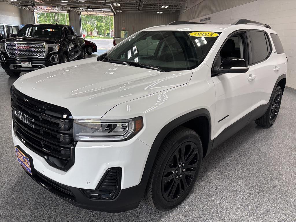 used 2023 GMC Acadia car, priced at $26,999