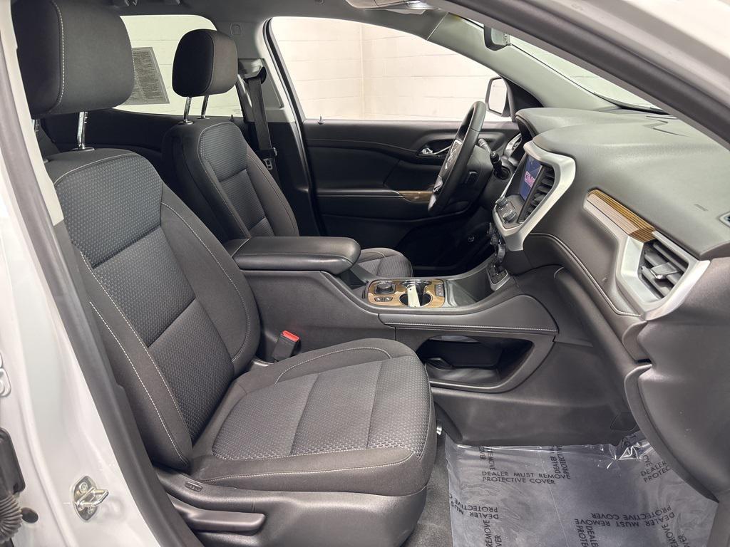 used 2023 GMC Acadia car, priced at $26,999