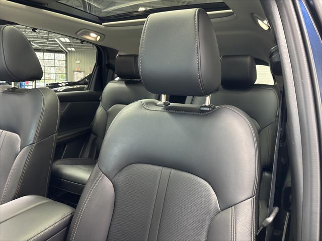 used 2025 Mazda CX-90 car, priced at $39,399