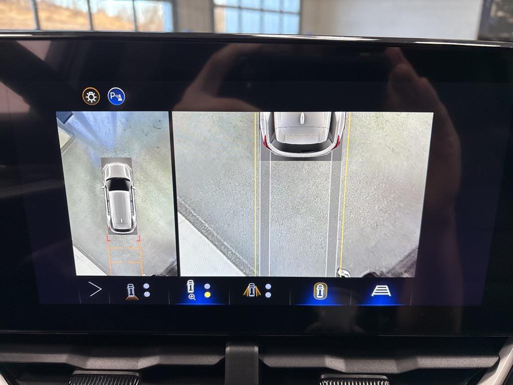 new 2026 Chevrolet Equinox car, priced at $35,480