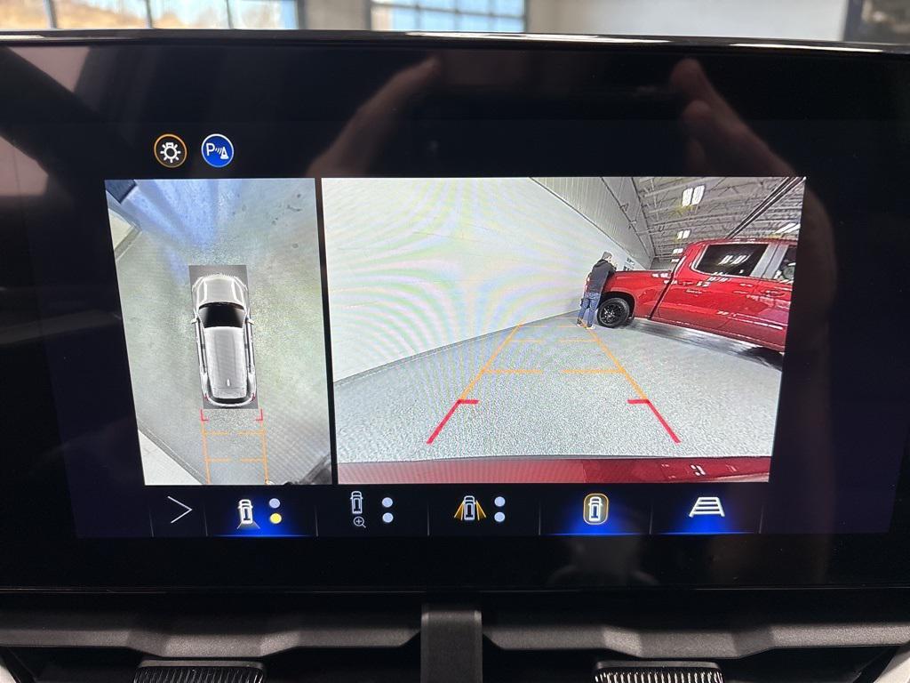 new 2026 Chevrolet Equinox car, priced at $35,480