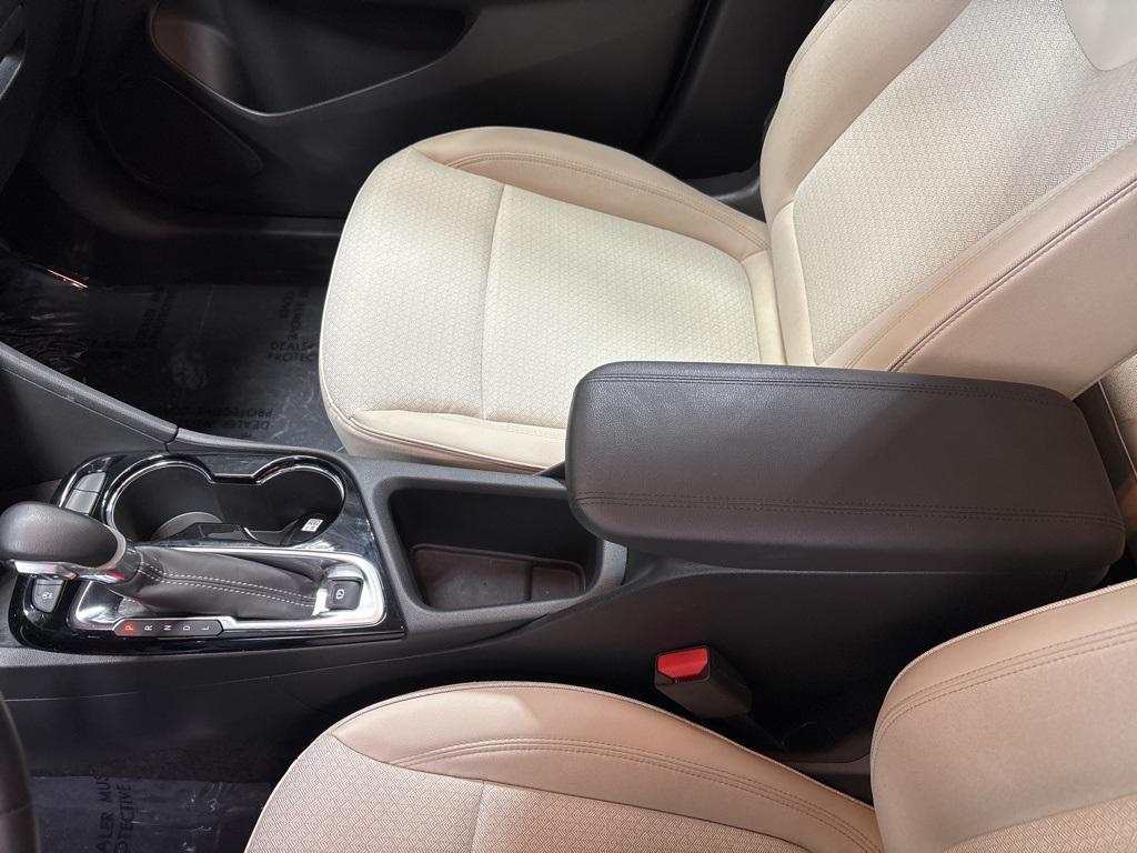 used 2024 Buick Encore GX car, priced at $23,999