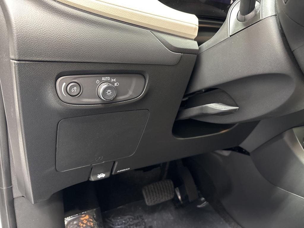 used 2024 Buick Encore GX car, priced at $23,999