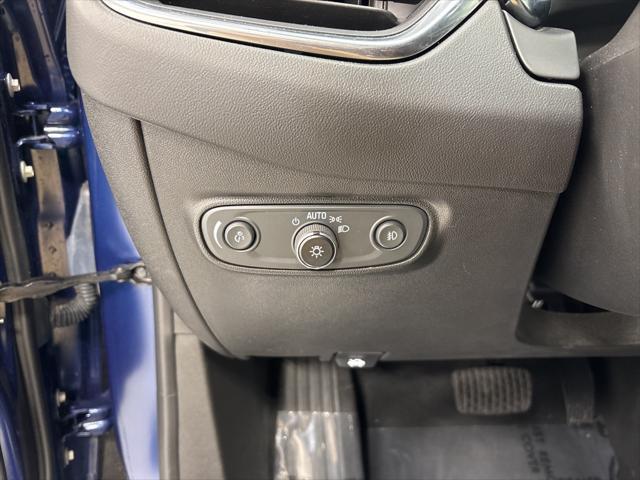 used 2022 Chevrolet Equinox car, priced at $22,799