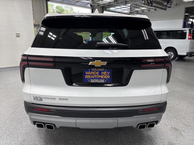 used 2025 Chevrolet Traverse car, priced at $34,449