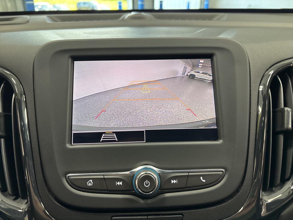 used 2023 Chevrolet Equinox car, priced at $24,399