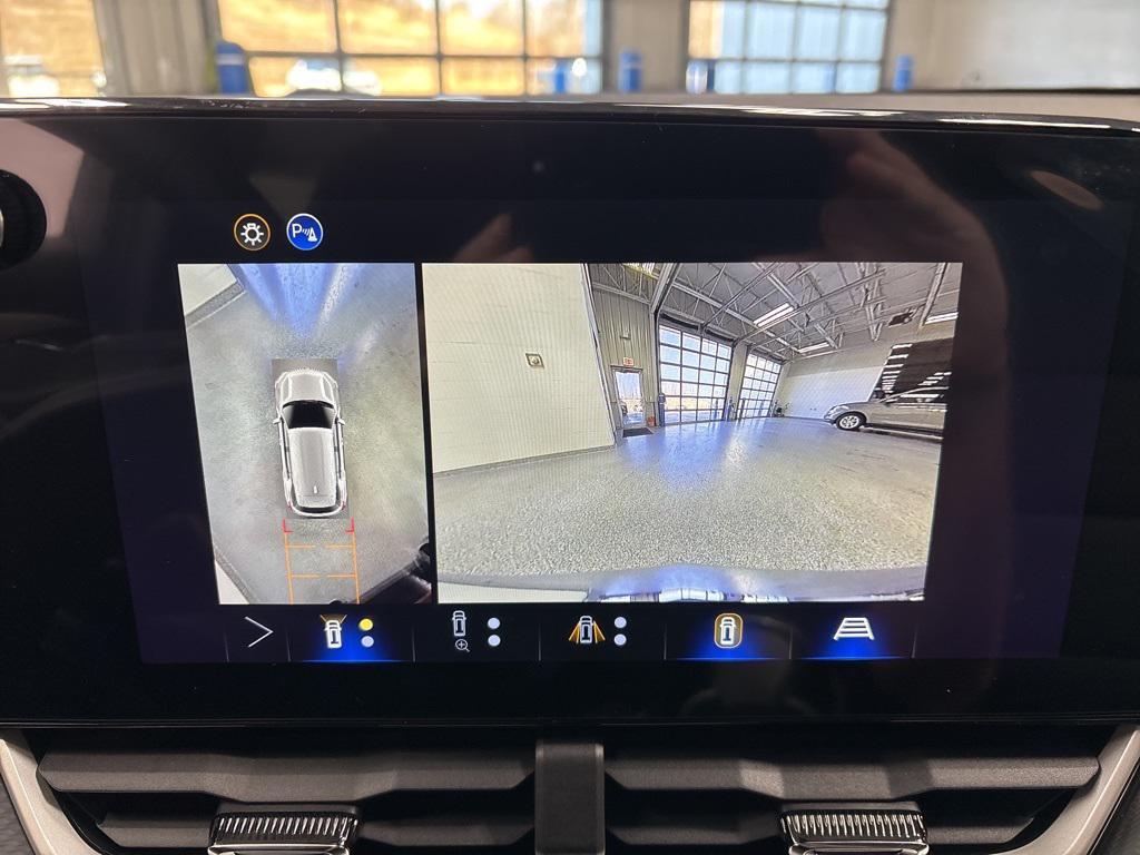 new 2026 Chevrolet Equinox car, priced at $34,985