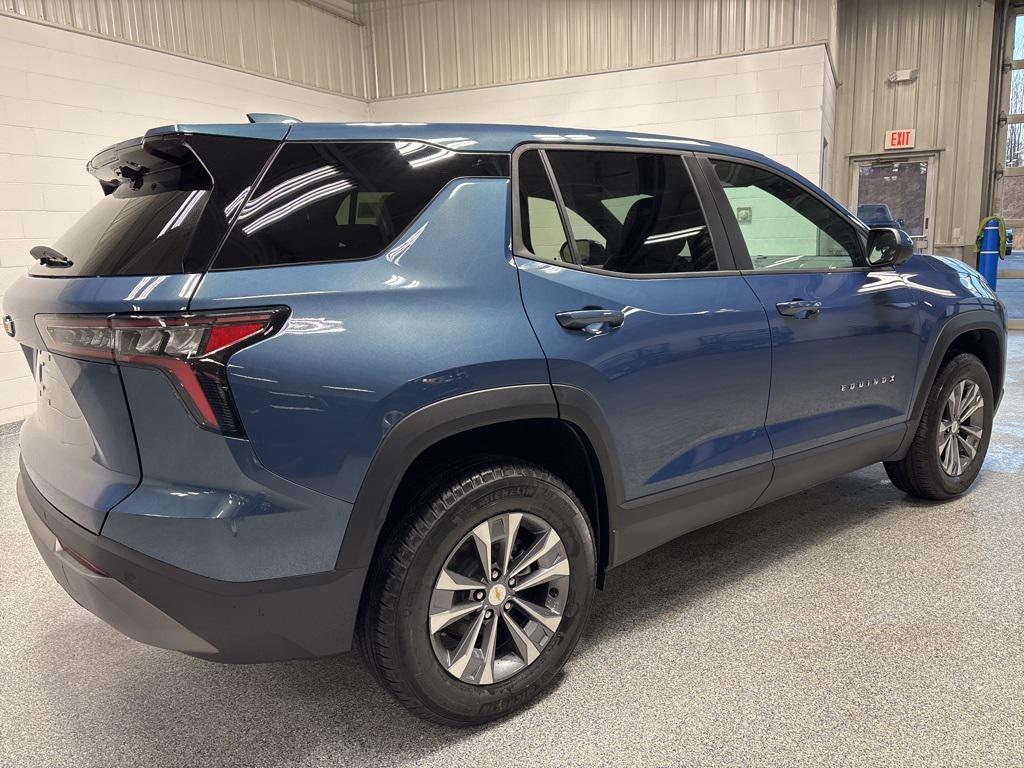 new 2026 Chevrolet Equinox car, priced at $33,990