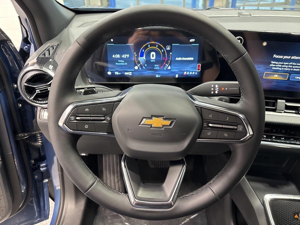 new 2026 Chevrolet Equinox car, priced at $33,990