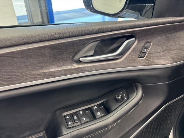 used 2023 Jeep Grand Cherokee car, priced at $33,991