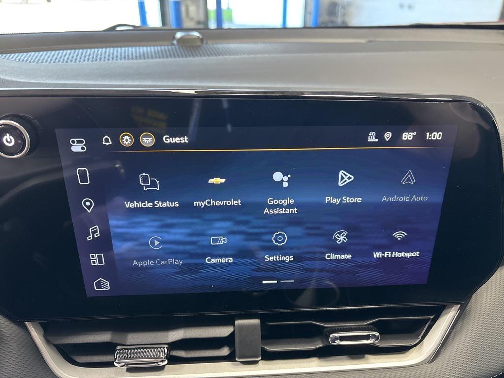new 2026 Chevrolet Equinox car, priced at $33,540