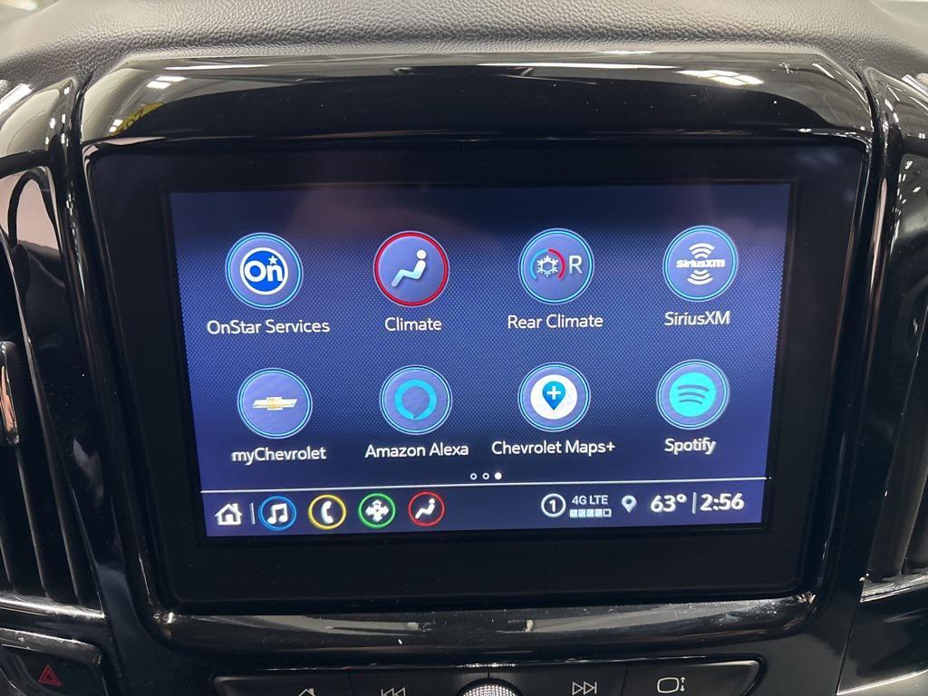 used 2023 Chevrolet Traverse car, priced at $33,399