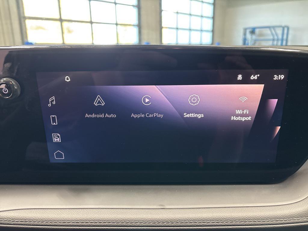 used 2025 Buick Encore GX car, priced at $25,999