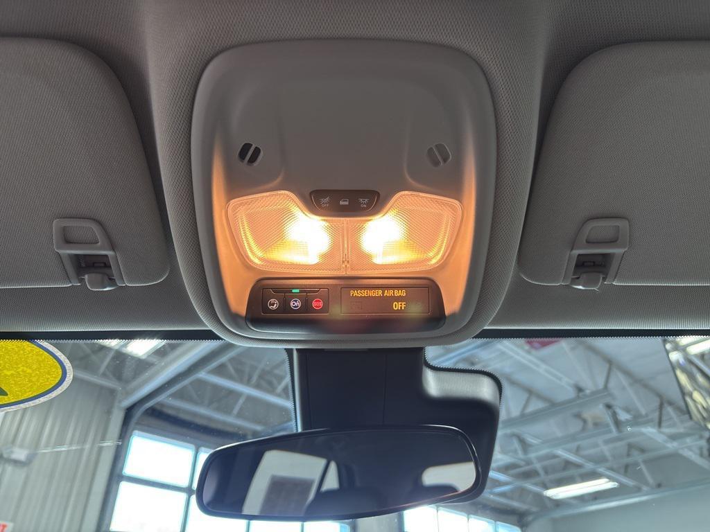 used 2025 Buick Encore GX car, priced at $25,999