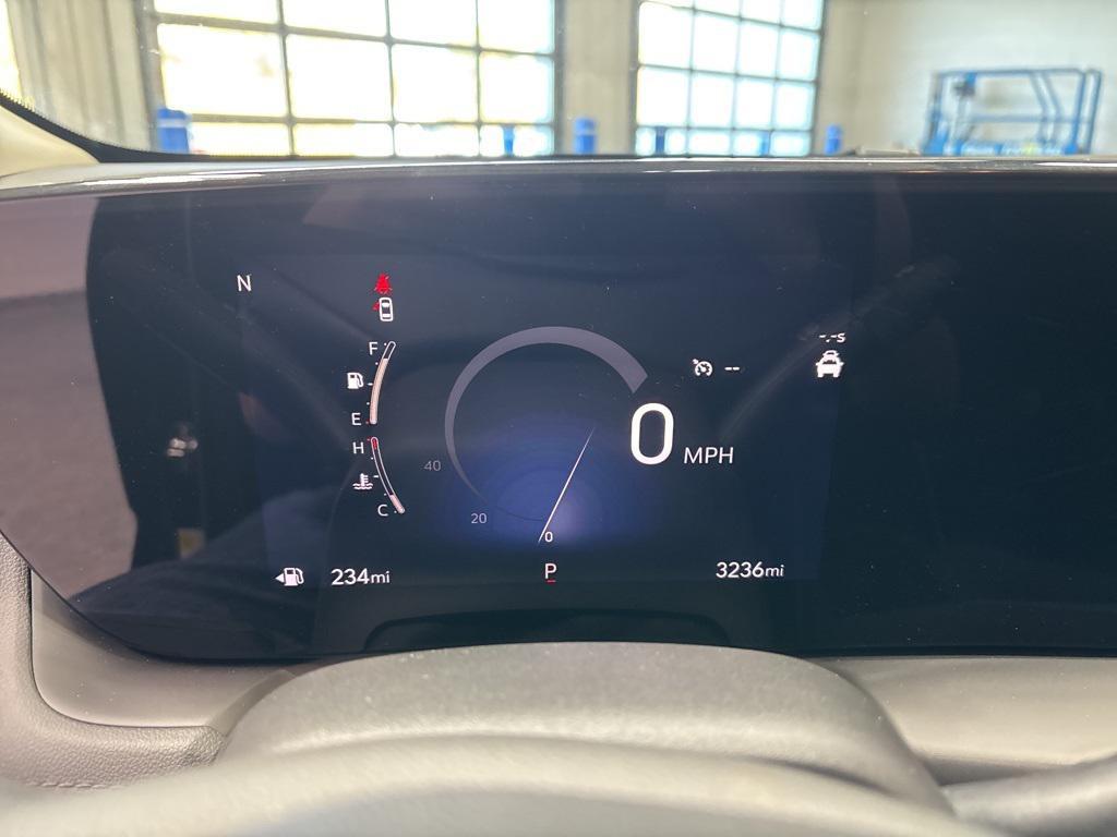 used 2025 Buick Encore GX car, priced at $25,999