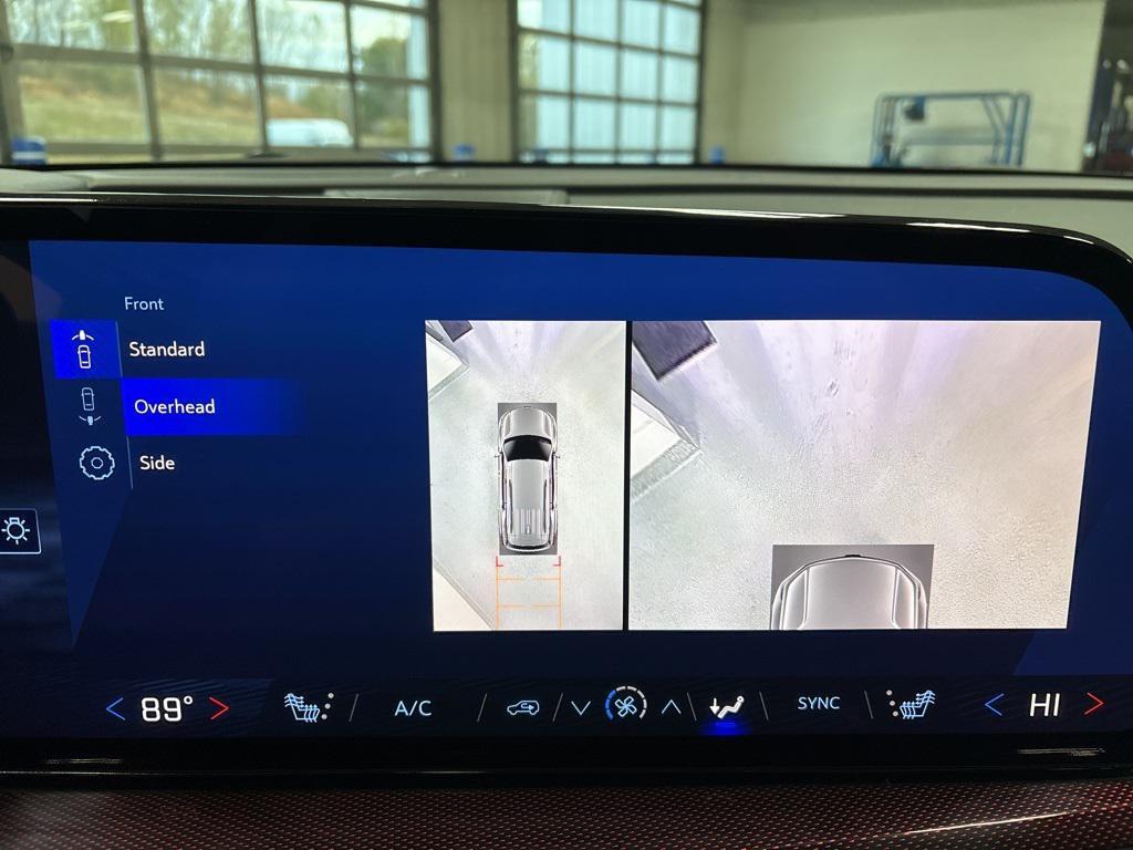 used 2024 Chevrolet Traverse car, priced at $45,749