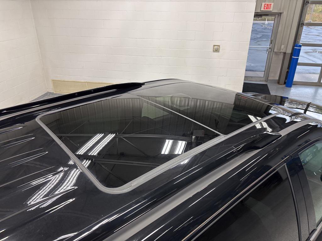 used 2024 Chevrolet Traverse car, priced at $45,749