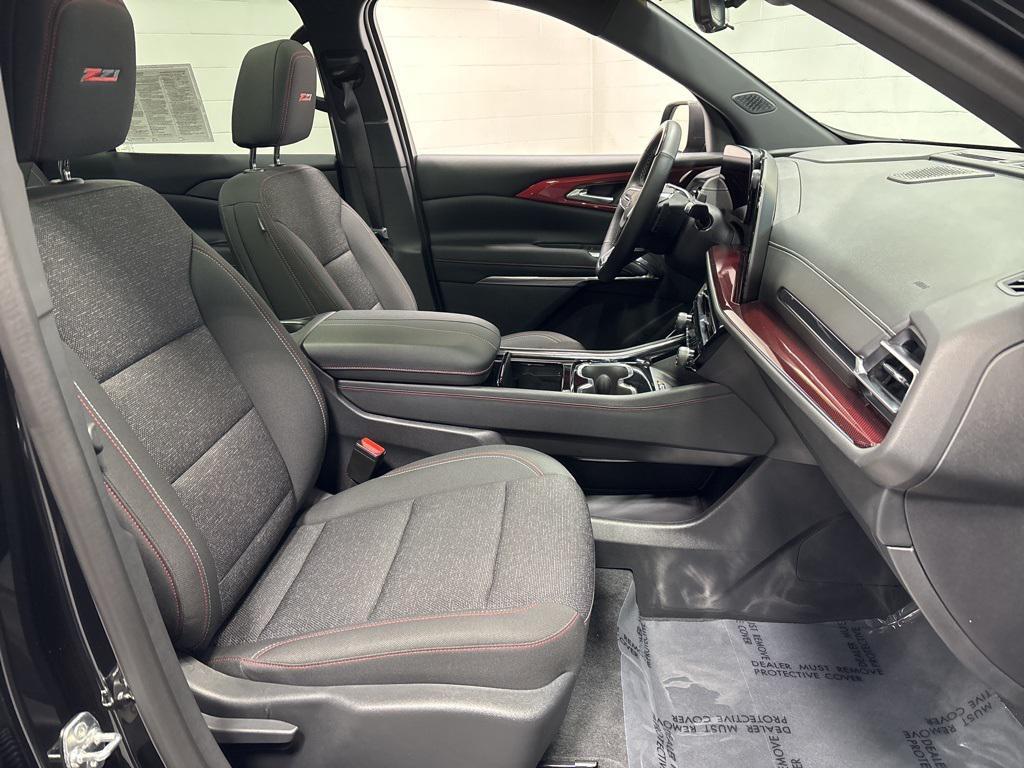 used 2024 Chevrolet Traverse car, priced at $45,749