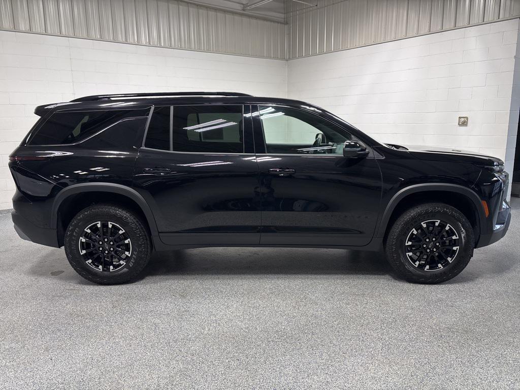 used 2024 Chevrolet Traverse car, priced at $45,749