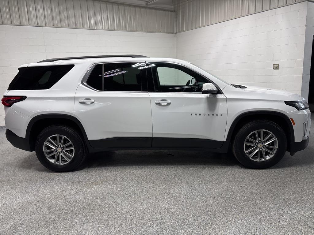used 2023 Chevrolet Traverse car, priced at $33,999