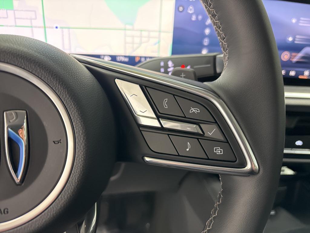 used 2025 Buick Envision car, priced at $29,599