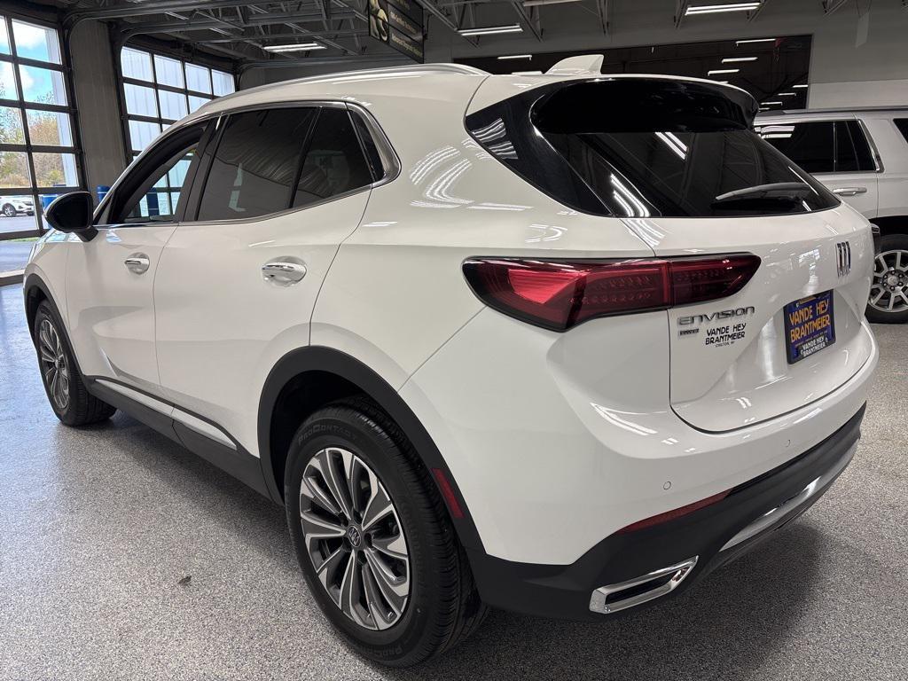 used 2025 Buick Envision car, priced at $29,599