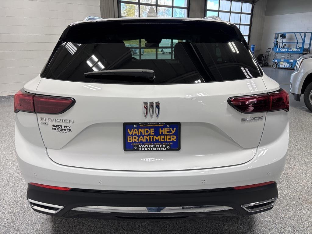 used 2025 Buick Envision car, priced at $29,599