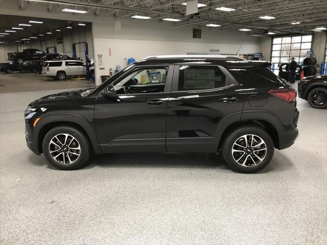 new 2025 Chevrolet TrailBlazer car, priced at $27,475