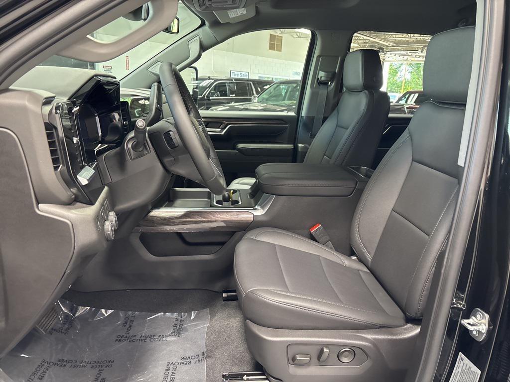 new 2025 Chevrolet Silverado 2500 car, priced at $65,924