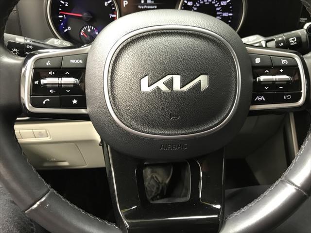 used 2023 Kia Carnival car, priced at $29,991