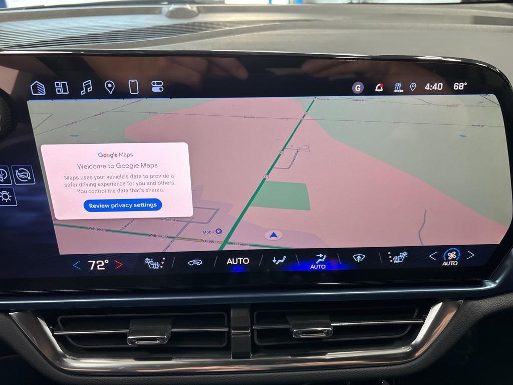 new 2025 Chevrolet Equinox EV car, priced at $38,595