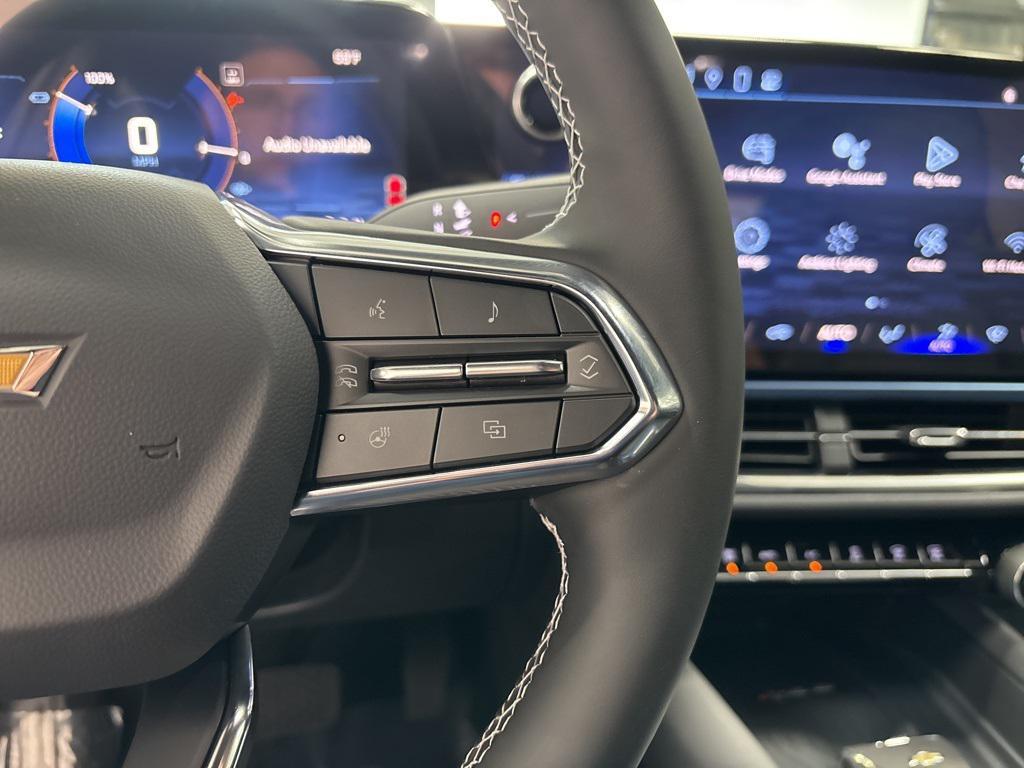 new 2025 Chevrolet Equinox EV car, priced at $38,595