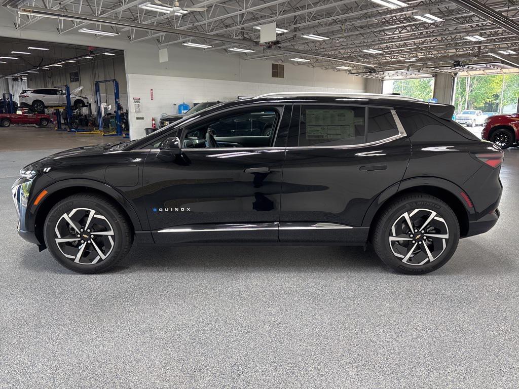 new 2025 Chevrolet Equinox EV car, priced at $38,595