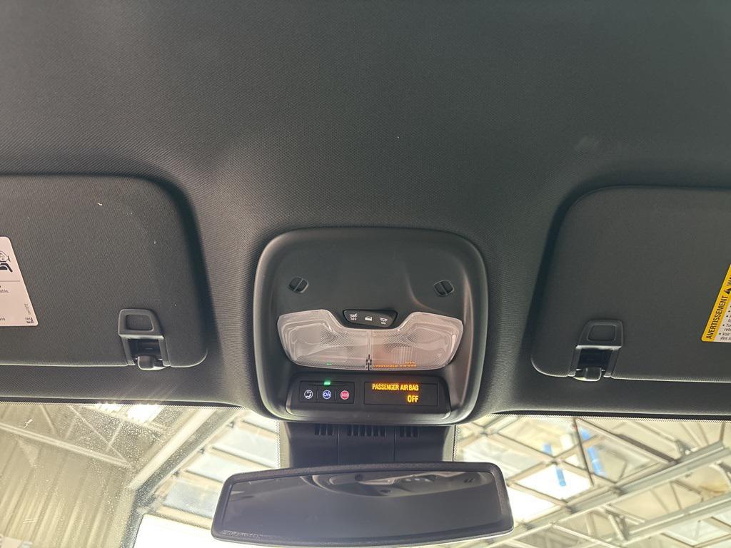 new 2025 Chevrolet Colorado car, priced at $42,999