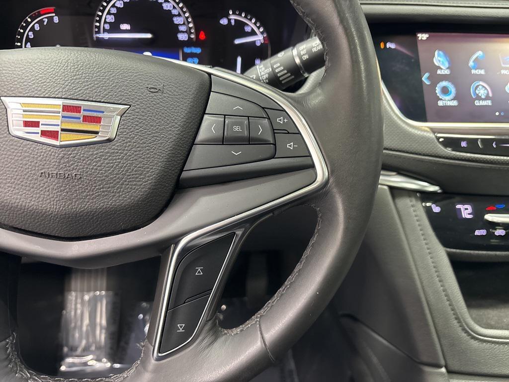 used 2017 Cadillac XT5 car, priced at $17,499
