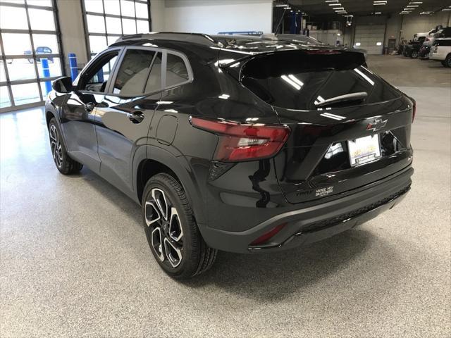 new 2025 Chevrolet Trax car, priced at $25,999