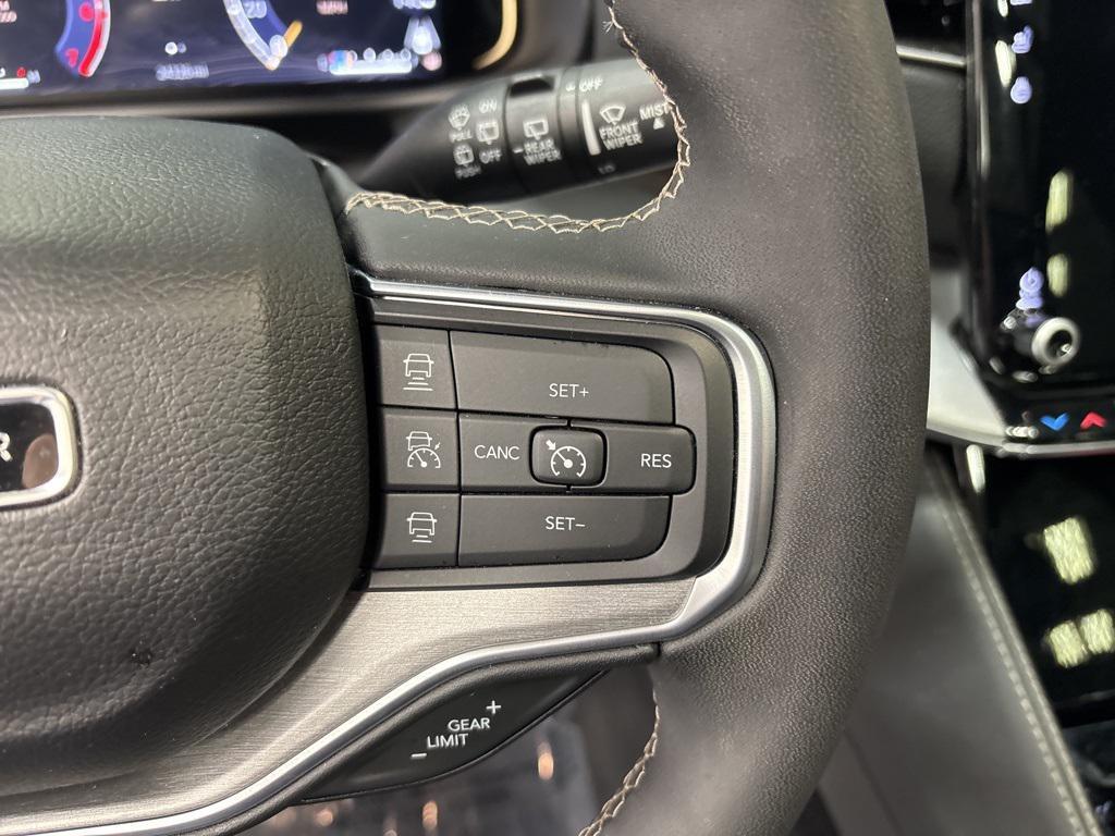 used 2024 Jeep Wagoneer L car, priced at $60,999