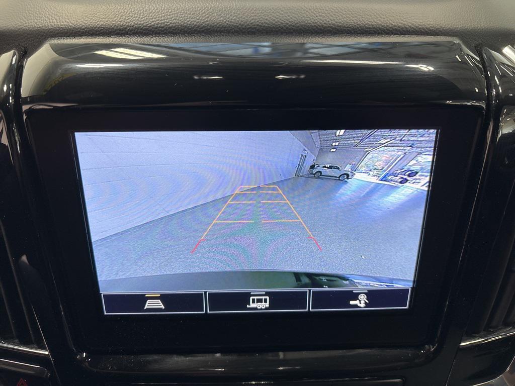 used 2023 Chevrolet Traverse car, priced at $30,799