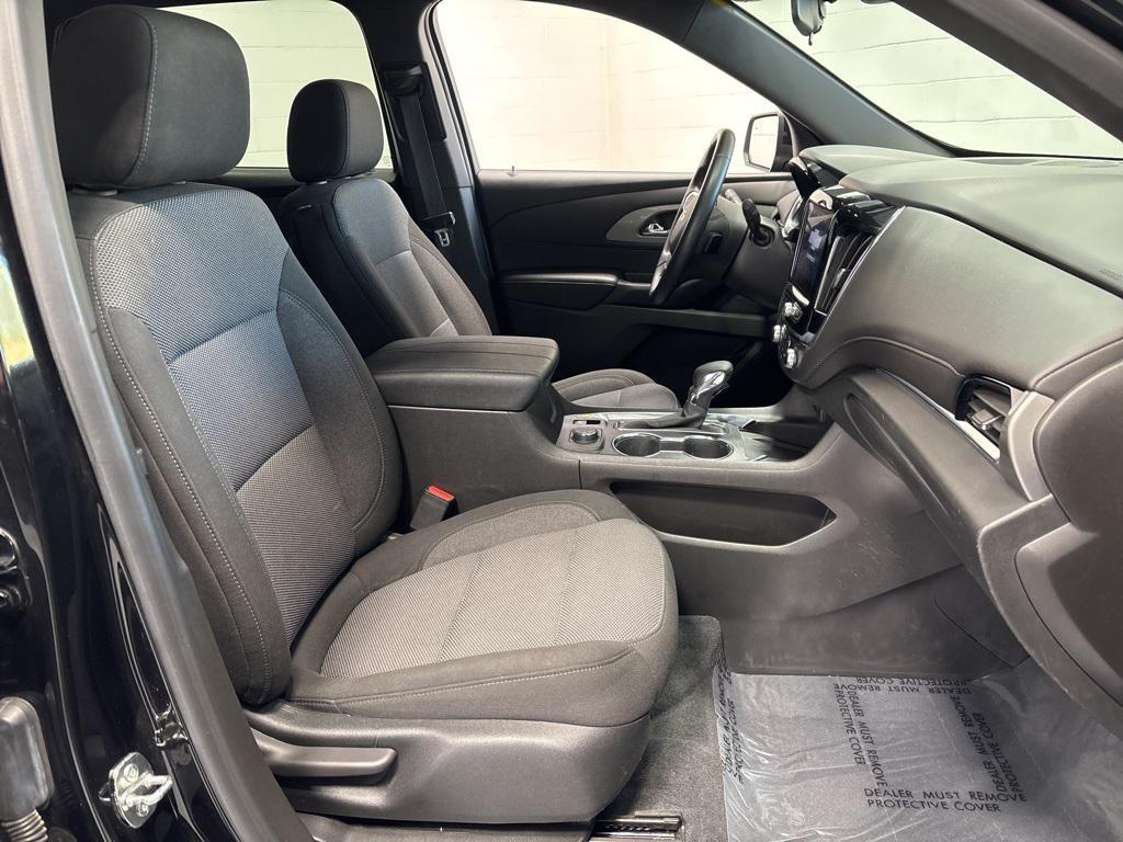 used 2023 Chevrolet Traverse car, priced at $30,799