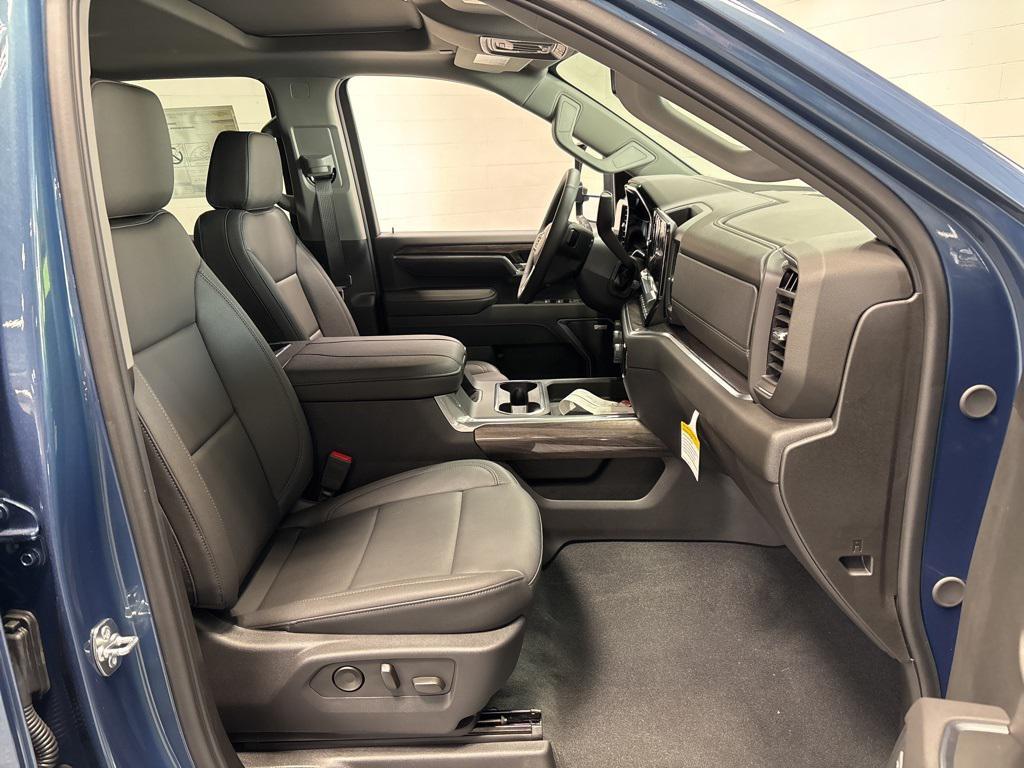 new 2025 Chevrolet Silverado 2500 car, priced at $76,880