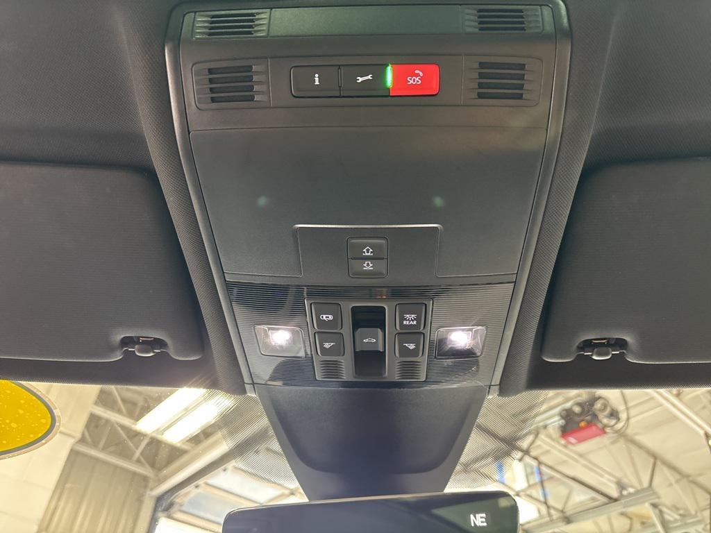 used 2022 Volkswagen Tiguan car, priced at $24,699