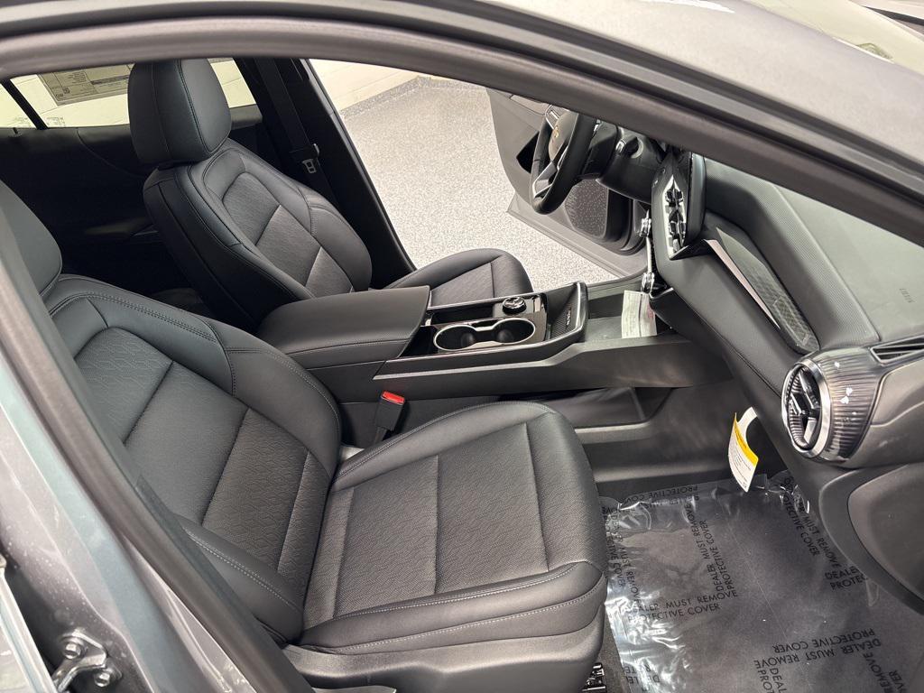 new 2026 Chevrolet Equinox car, priced at $31,545