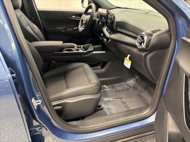 new 2026 Chevrolet Equinox car, priced at $33,990