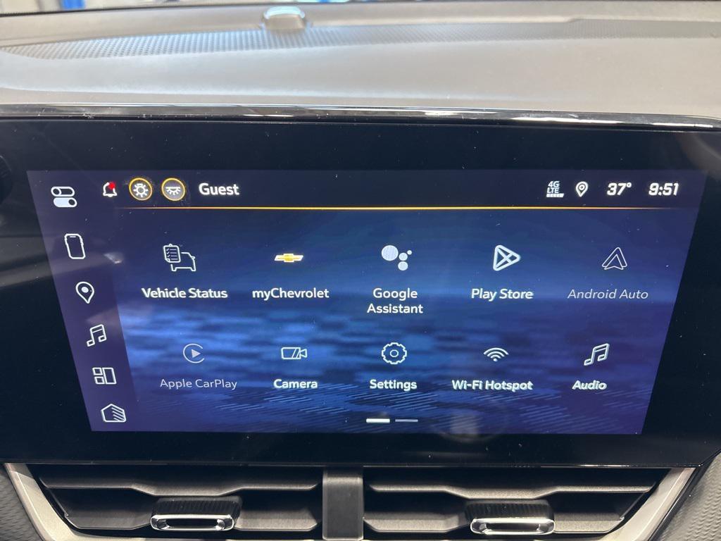 new 2026 Chevrolet Equinox car, priced at $32,935