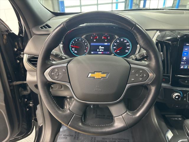 used 2022 Chevrolet Traverse car, priced at $32,999